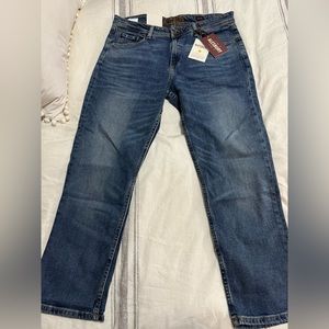 Alesbury Adley Straight Fit Stretch Jeans - 35x30